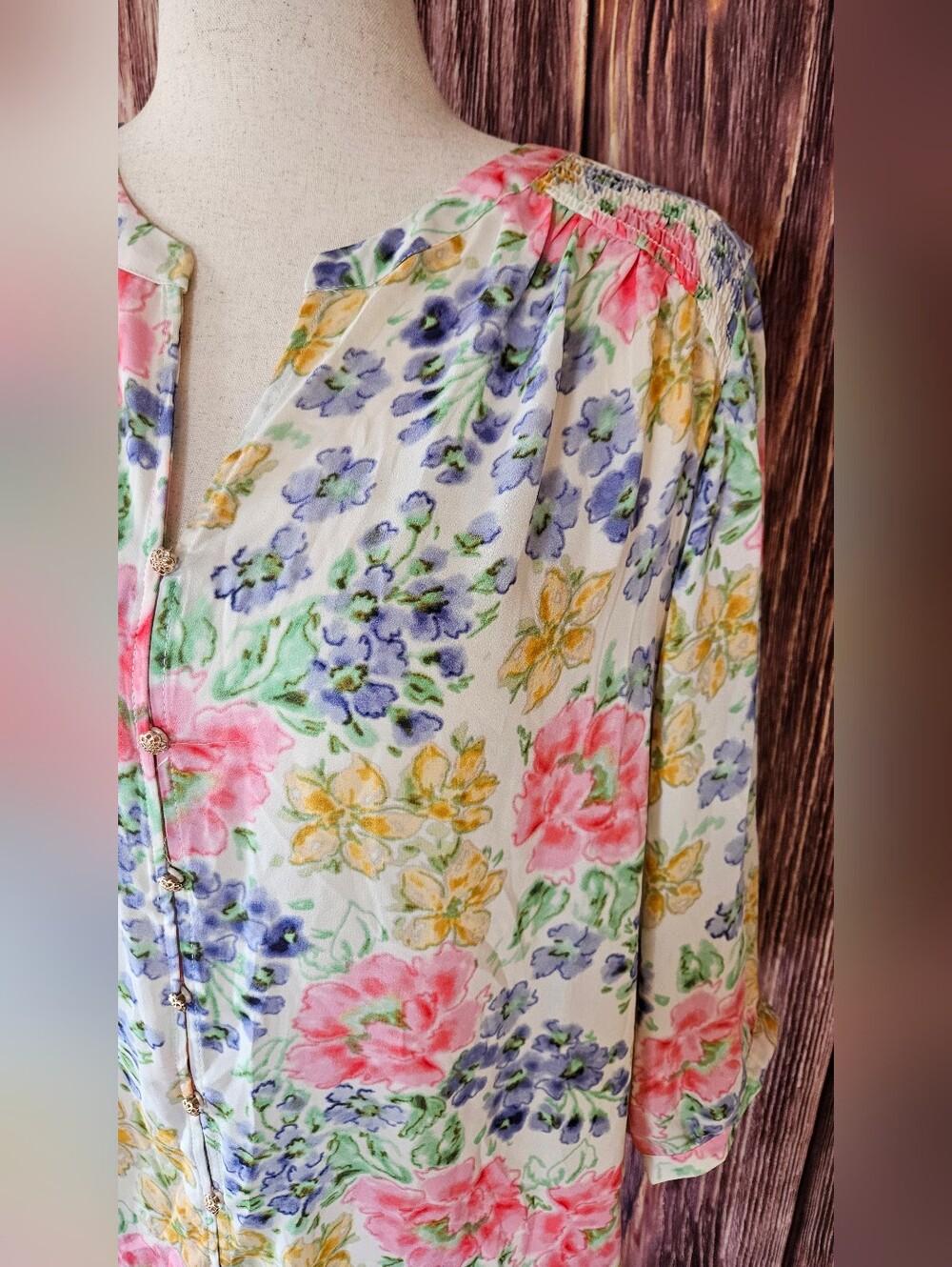 NWT Rose & Olive Georgette Button Front Floral Top Plus Size 1X - Picture 2 of 9